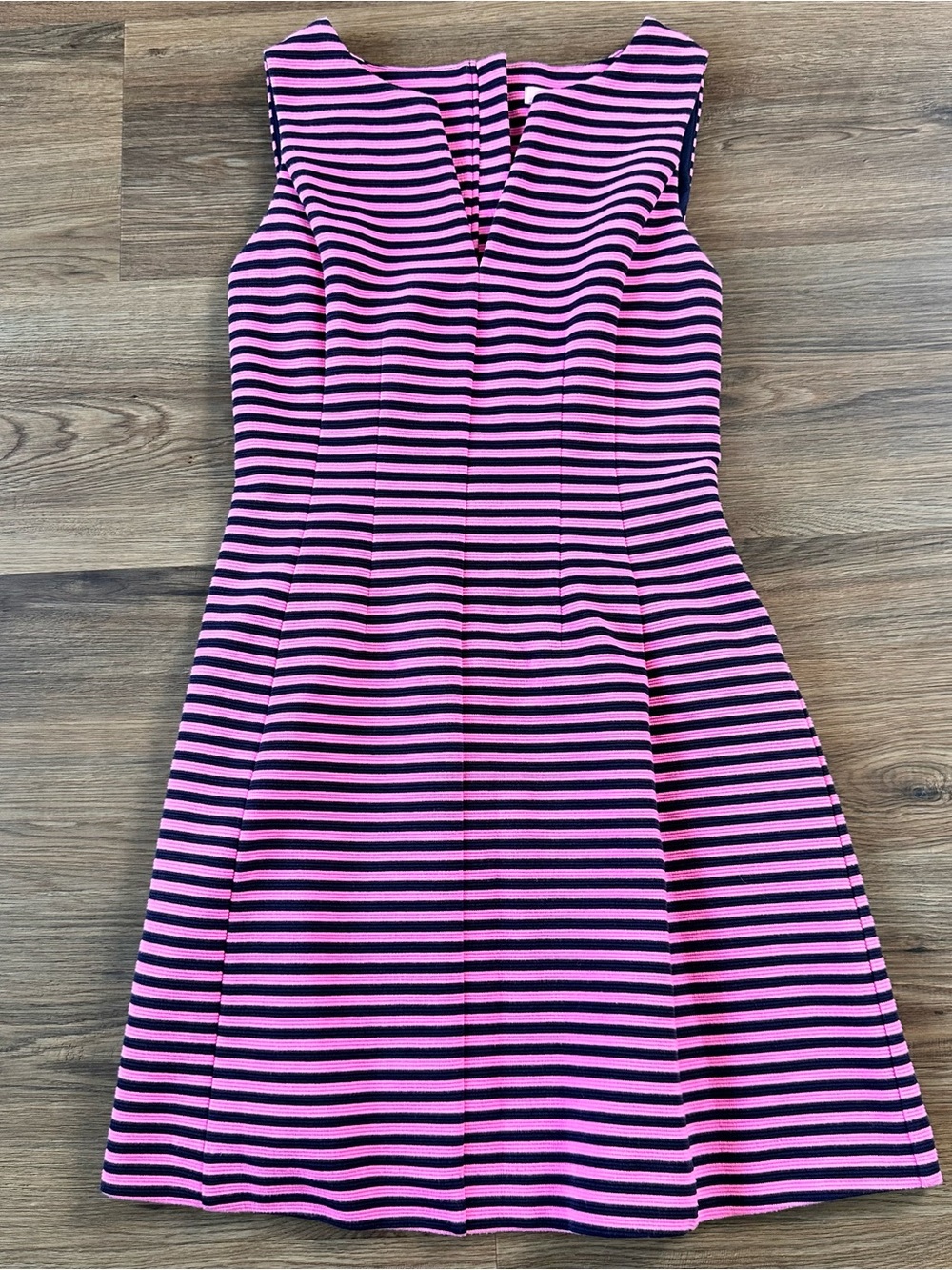Lilly Pulitzer Brielle Dress Small Sleeveless Fit Flare Pink Blue Stripe V-Neck